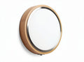 Houten wandlamp met ronde vorm en kunststof lichtdiffuser 30 x 30 x 5cm